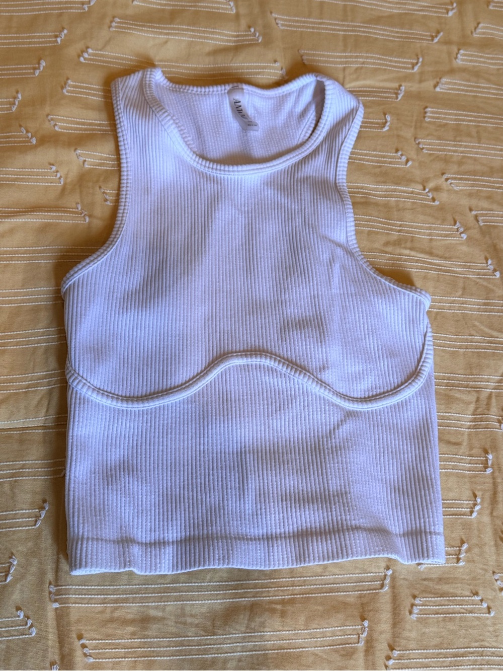 ANWND Ribbed Curve Seam Tank Top - White
